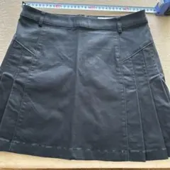 Calvin Klein 黒 スカート