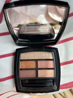 CHANEL LES BEIGES アイシャドウGOLDEN 新品未使用