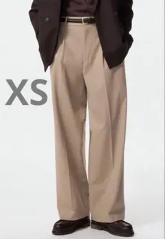 みゆ様専用！UNIQLO タックワイドパンツ ベージュ XS