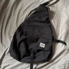 gap sling bag