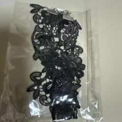 黒い花柄レースチョーカー