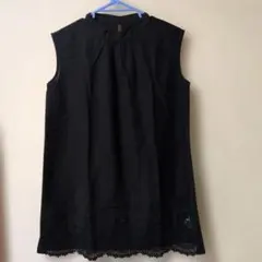 Live in Comfort 黒 ノースリーブ チュニック 刺繍入り　未使用