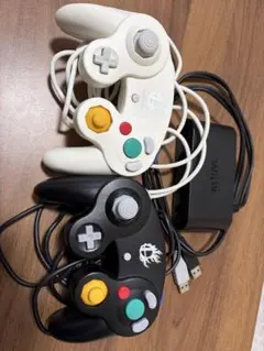 【純正品】ゲームキューブコントローラー スマブラブラック.ホワイト　GCコン