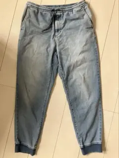 GU ジーユー　デニムジョガーパンツ　ライトブルー　サイズM