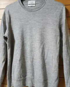 エスエッセンシャル、ライトグレーセーター、手洗い可