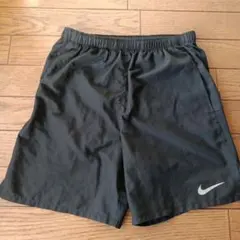 Nike ブラック ハーフパンツ　Dri-FIT
