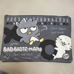 新品　BADBADTZ -MARU ばつ丸　枕カバー　43×63㎝