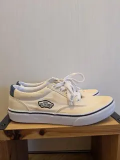 【値下げ中】VANS JETS ICON V320 25.5㎝ WHITE