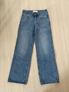 HOLLISTERホリスターLow-Rise Baggy デニムパンツ W23のサムネイル