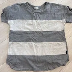 グレーとホワイトのストライプTシャツ