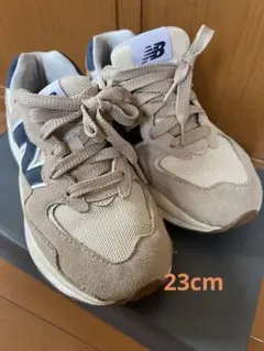 New Balance スニーカー ベージュ/ネイビー m5740CBB