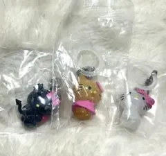 ハローキティ めじるしアクセサリー　 3個セット