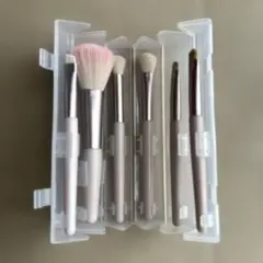 メイクブラシセットと収納ケース　除菌済み
