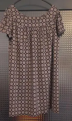 《COMME CA ISM》円形模様半袖チュニック