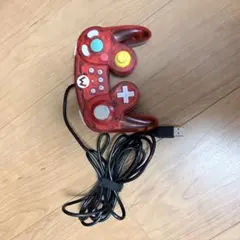 レッド USB ゲームキューブスタイルコントローラー