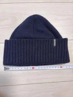 美品　Patagonia ニット帽　ネイビー