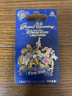 上海ディズニーリゾート 白雪姫 ピンバッジ - メルカリ