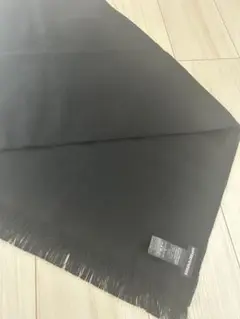 EMPORIO ARMANI ブラックマフラー