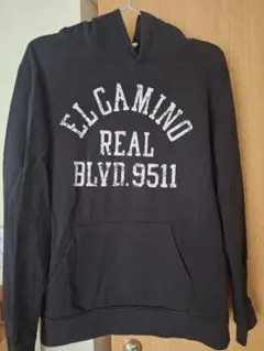 ロゴ フード付きパーカー M ブラック