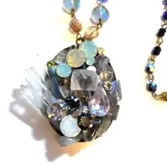 水晶・蛍石・ガラスのロングネックレス