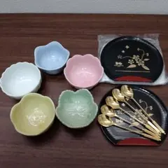 セリア 食器 豆皿 角鉢 豆鉢 花型 ゴールドカラー 金色 和柄 お祝い