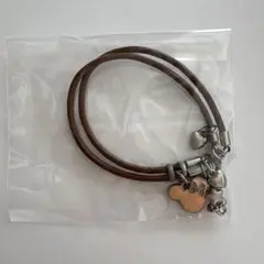 ミッキー型チャーム付きレザーブレスレット