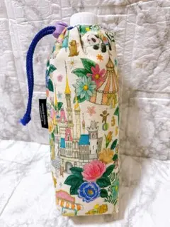 保冷保温ペットボトルカバー　ユキエモン　ストラップ付　ハンドメイド 保冷保温ペットボトルカバー ユキエモン ストラップ付 ハンドメイド