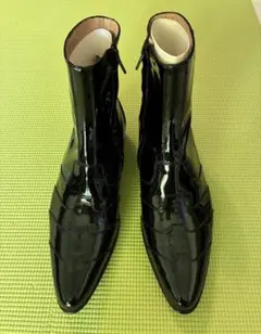 Item thumbnail for item 7c5829b1-556b-49d3-aacf-3dd9422f47bc