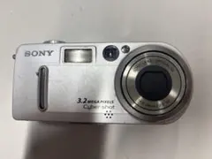 ソニー　サイバーショット　デジタルカメラ　DSC-P7 美品　コンデジ　レトロ Amazon.com : Sony DSCP7 Cyber-shot 3.2MP Digital Camera w