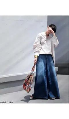 アンティカ 大人気高評価完売品 変形デニムワイドパンツのサムネイル