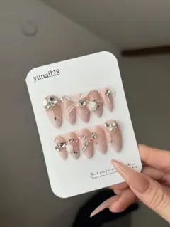 【現品】ネイルチップ　ワンホン　リボン　ビジュー　ハート　バラ