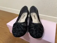 DIANA ブラックドットチュールパンプス