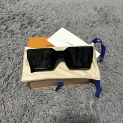 路易威登 方形太陽眼鏡 黑色