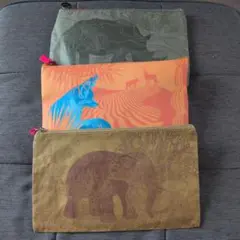 エミレーツ航空　アメニティポーチ3点セット