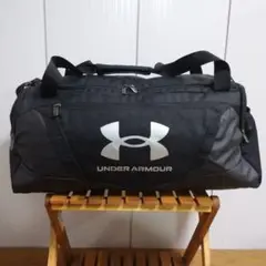 アンダーアーマー ボストンバッグ アンディナイアブル5.0 Mサイズ