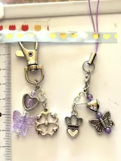 5.キラキラキーホルダー2点セット