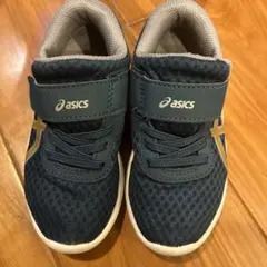 ホームクリーニング済み　asics スニーカー　17.0