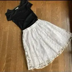 エベルモーション　透かし模様 花模様のスカート　ドレープ風綿トップスセットのサムネイル