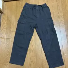 ブラック カーゴパンツ ウエストゴム ユニクロ