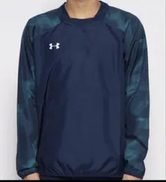 アンダーアーマー　長袖ピステ　M