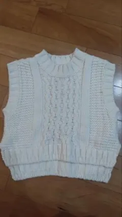 petitmain アイボリー ニットセーター サイズ100
