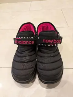 new balance スリッポンブーツ MOC