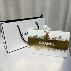 CHANEL 雪型チャーム付きボックス ショッパー 紙袋 クリスマスコフレ