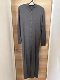 kindersalmon チャコールグレー　ニットワンピース