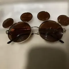ミッキー型ブラウンレンズサングラスおまけ付き(シールと袋)