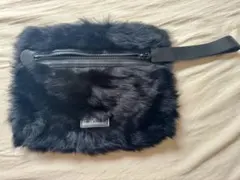 ⚫︎新品　MARC JACOBS ブラック ファー クラッチバッグ　ポーチ　大きめ