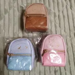 サンリオ　ハローキティ　マイメロディ　シナモロール　スカーフ付きチャームリュック