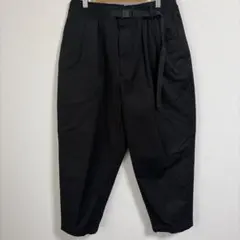 ビームス　ウェイビングバギーワイドテーパードパンツ ブラック