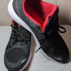 リーボックReebokスニーカー　サイズ29