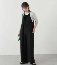 ブラック サロペット オールインワンのサムネイル